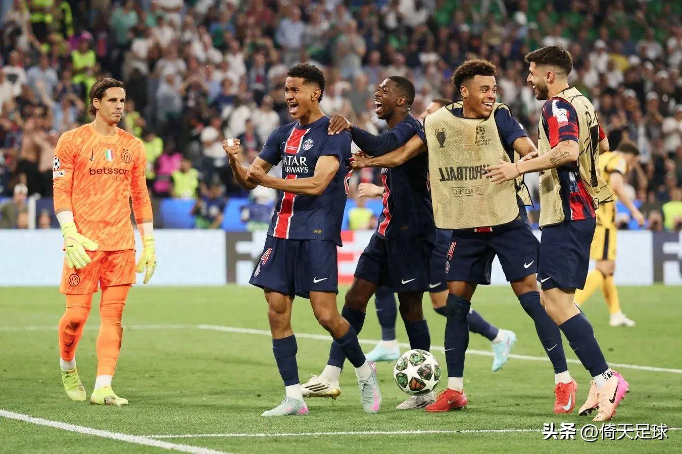 德罗巴巅峰对决,穆雷与50激战巴黎圣日耳曼分钟,绝杀胜负难料! 德罗巴巅峰对决,穆雷与50激战巴黎圣日耳曼分钟,绝杀胜负难料!