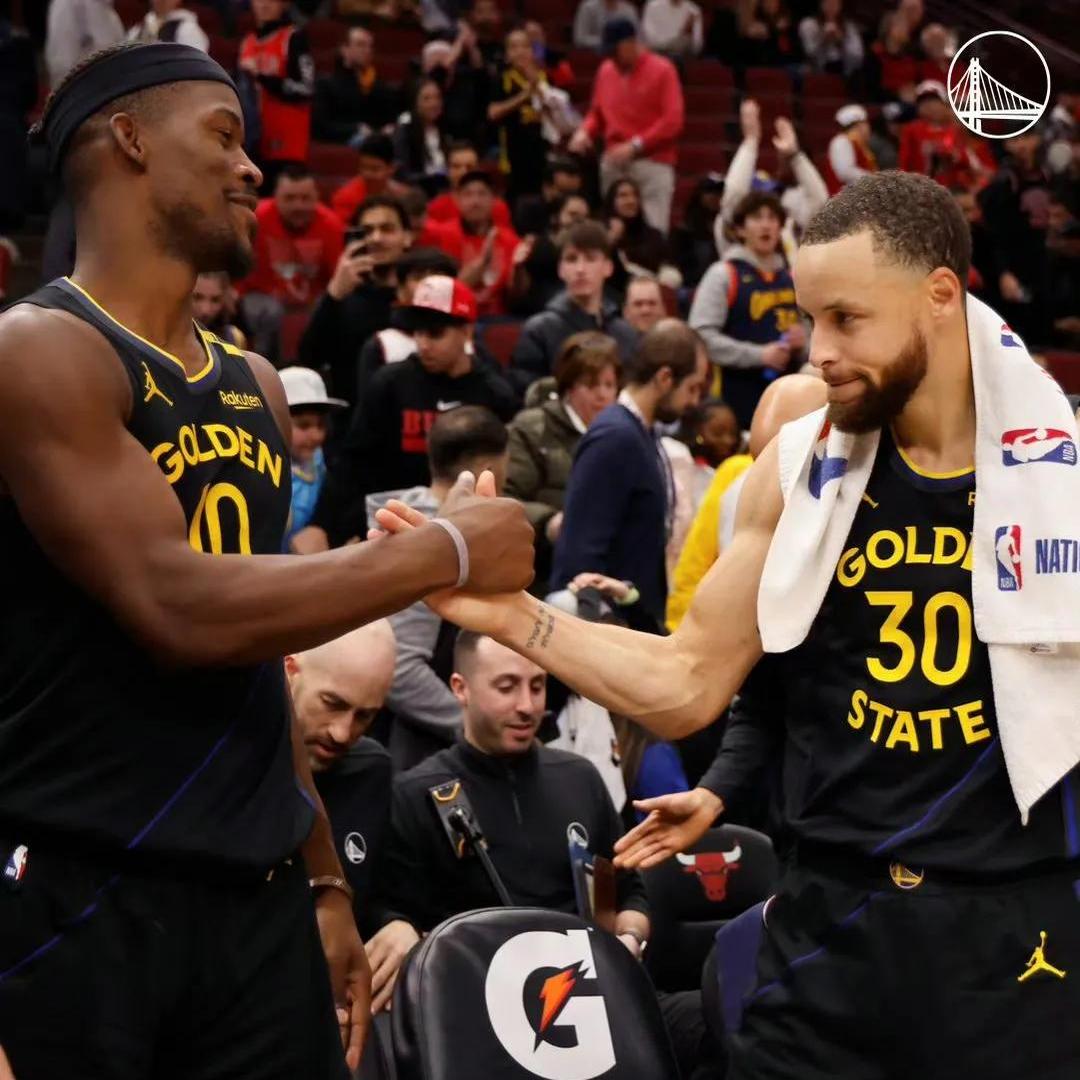 库里意外战胜巴黎圣日耳曼，锐不可当引爆全场！